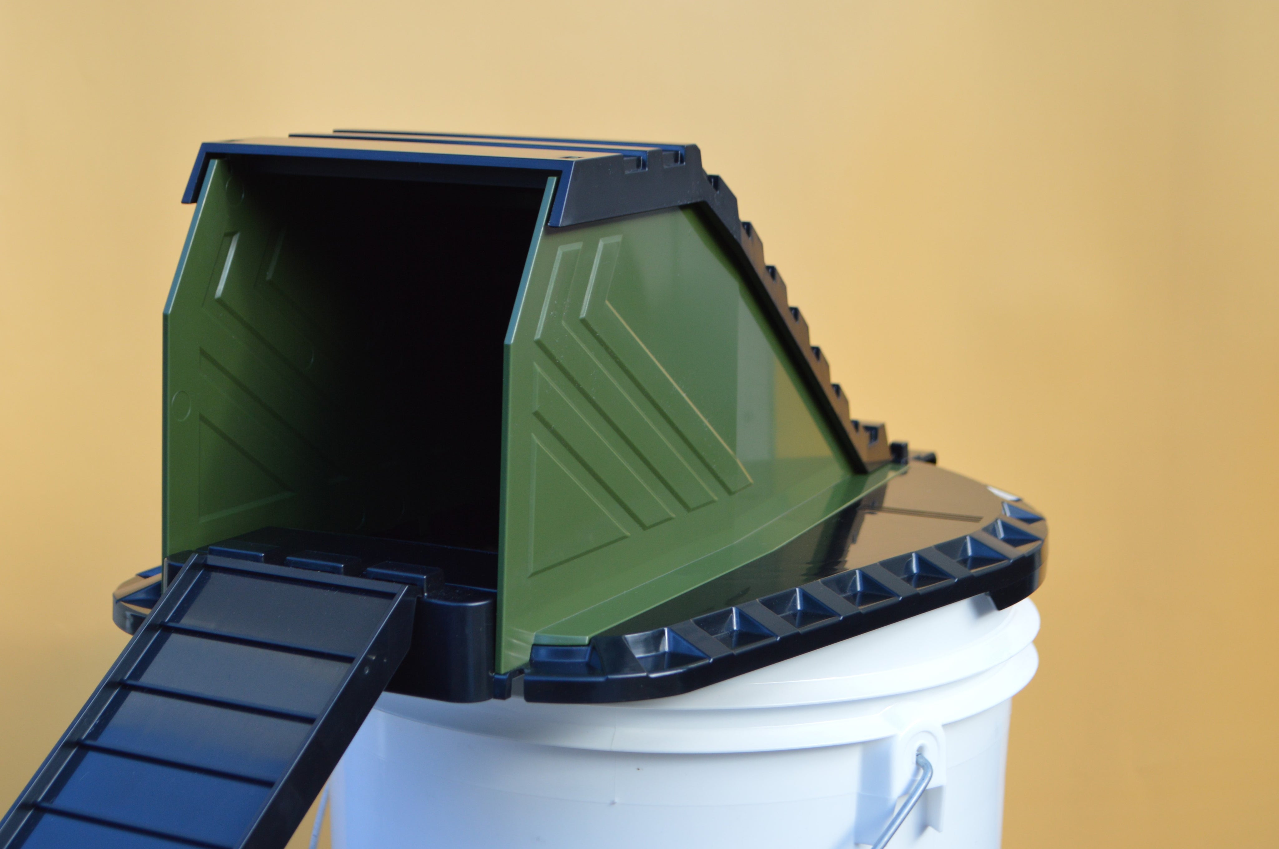 Rat Catching Bucket Bucket Lid Trap by Vulcan β Multi-Catch, Humane or Lethal Rodent Trap ...
